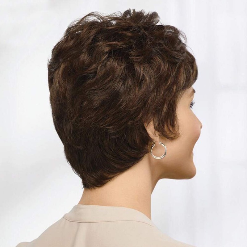 Pelucas de cabello castaño corto para mujer mezcladas con peluca de corte Pixie de fibra